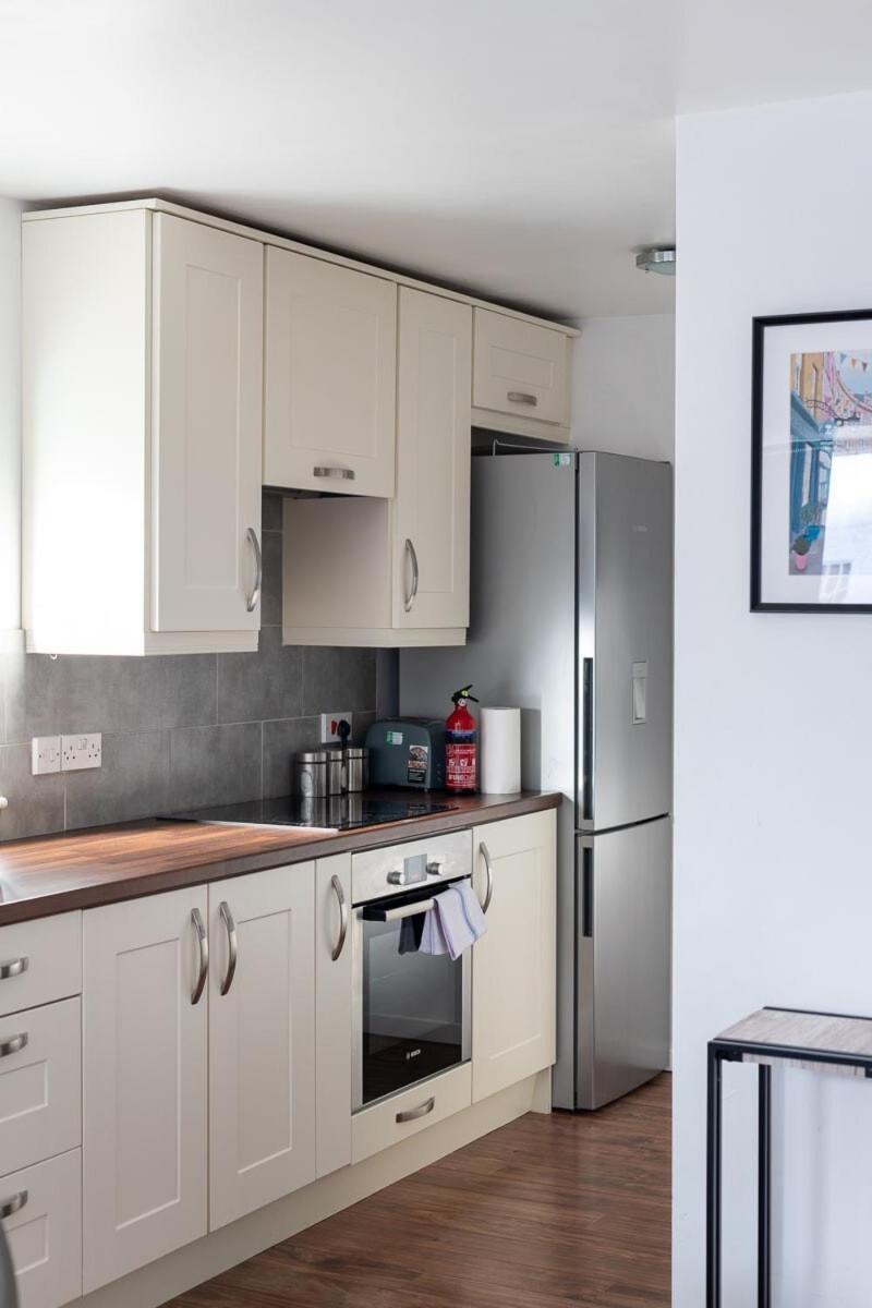 City Center,2 Bedroom Apartment With Parking Cambridge  Exterior photo