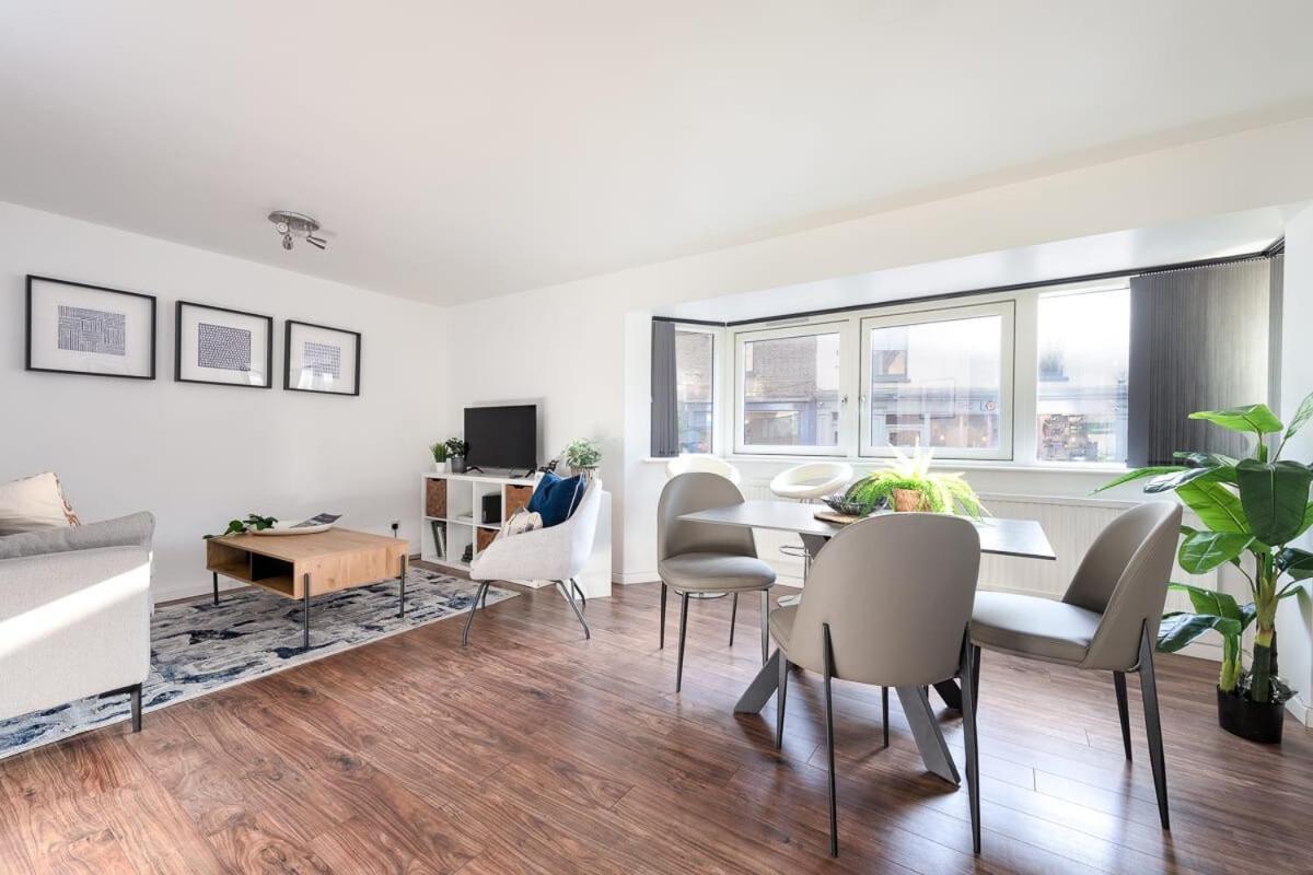 City Center,2 Bedroom Apartment With Parking Cambridge  Exterior photo