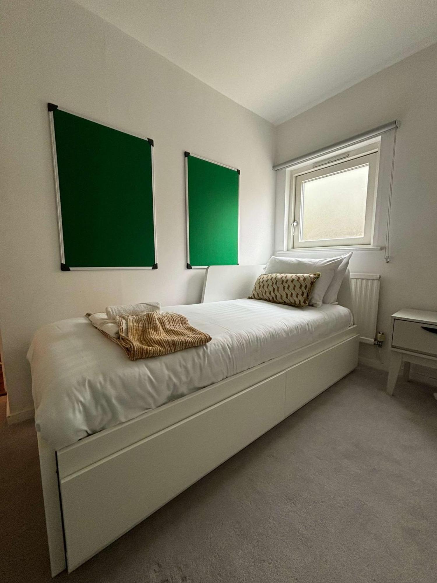 City Center,2 Bedroom Apartment With Parking Cambridge  Exterior photo