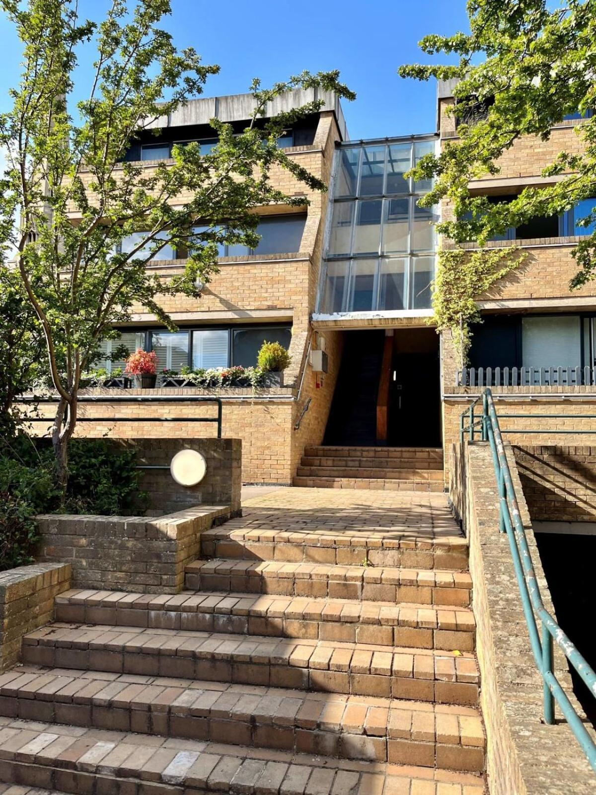 City Center,2 Bedroom Apartment With Parking Cambridge  Exterior photo